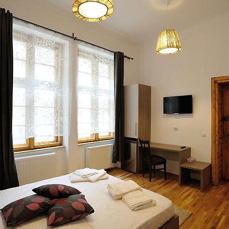 Dinicu Residence - Central Location Braşov Esterno foto